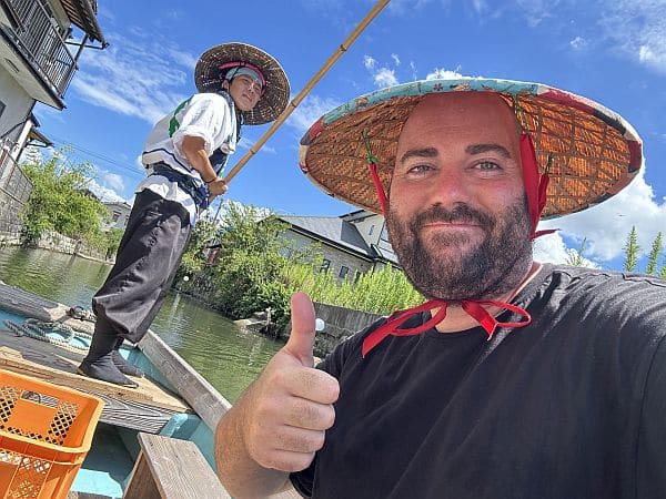 Dave Brett interview on travel blogging